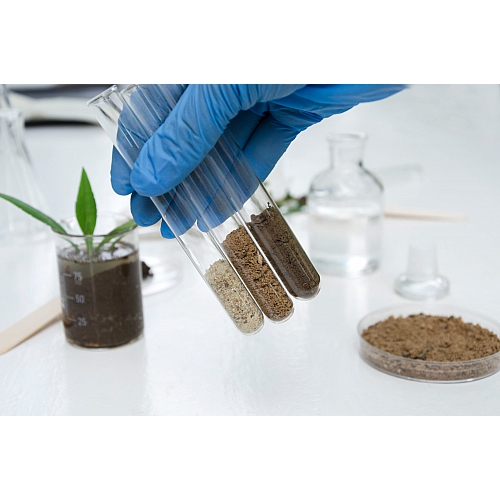 Zestaw odczynników i szkła laboratoryjnego do ekologicznego badania wody, deszczu i gleby