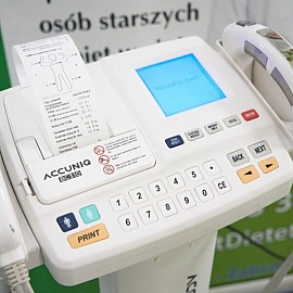 Accuniq BC310, analizator składu ciała (waga z analizatorem składu ciała) z oprogramowaniem i kolumną, Selvas Healthcare